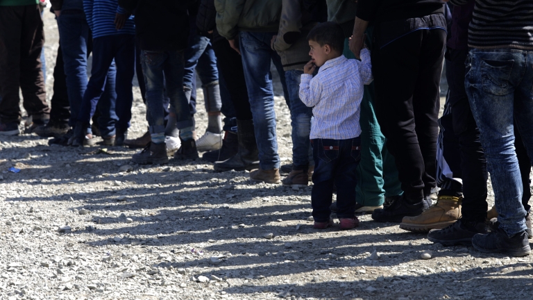 Заловиха близо 70 нелегални имигранти близо до турско-българската граница 