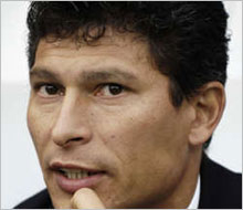 Изгониха Балъков от Грасхопър