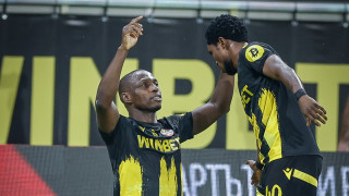 Антъни Уджа вече е влязъл в ролята на ментор за