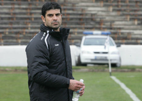 Гонзо стегна "моряците" за Монтана с конско