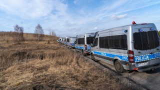 Полският министър на отбраната заяви че откритият в четвъртък военен