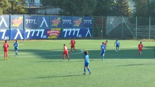 Децата на Левски родени през 2010 година разгромиха с 22 0