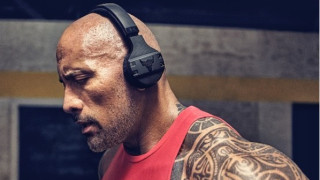 Слушалките на Дуейн Джонсън променят начина, по който тренираме