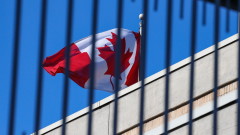 Стачка на 155 000 федерални служители блокира Канада 