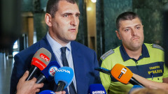 Равносметката на катастрофата на "Челопешко шосе" - три жертви, 17 ранени и версия за гонка