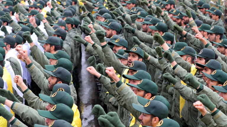 Великобритания официално ще обяви Революционната гвардия на Иран, която арестува