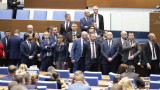 С окупация на парламентарната трибуна опозицията пази МОЧА