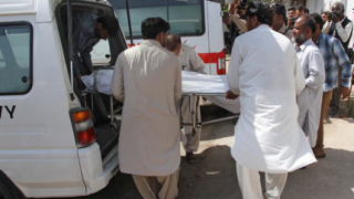 Жени и деца загинаха при атентат в Кандахар