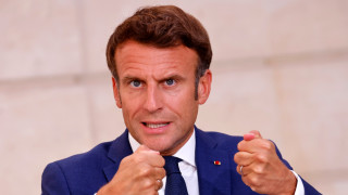 Френският президент Еманюел Макрон се надява обхванали страната заради спорната
