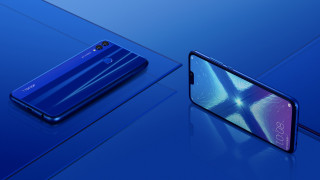 Huawei току-що представи 2 нови смартфона с огромни екрани и цени под 200 евро