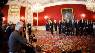 Полов баланс във временното правителство на Австрия което днес положи