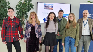 Логистична компания карго-партнер награди най-доброто есе в годишния си конкурс за ученици от 8-и до 12-и клас