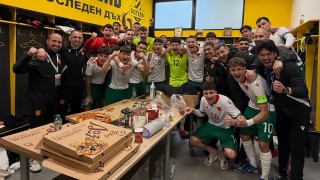 Юношите на България до 17 години надиграха убедително Литва с