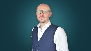 Г н Длугонски Вие сте най новият член на управленския екип на
