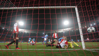 Нидерландският футболен съюз отложи финала за купата на страната за