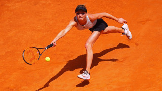 Елина Свитолина и Каролин Возняцки постигнаха двусетови победи във вторите