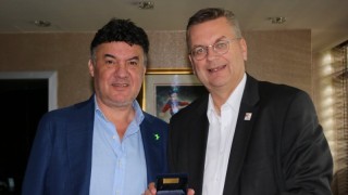 Президентът на БФС Борислав Михайлов се срещна днес с