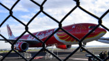  AirAsia се извинява на ужасени пасажери за внезапно 6 километрово втурване на аероплан 