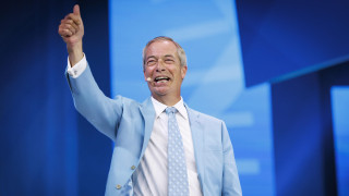 Криптомилиардер дари £36 млн. на партията на Найджъл Фараж