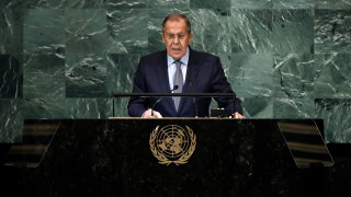 Руският външен министър Сергей Лавров в неделя призова Израел и