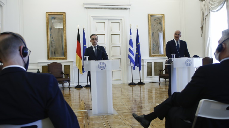 Министърът на външните работи на Гърция заяви, че незаконното поведение