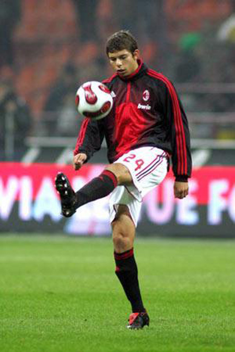 Грими не иска да се връща в Милан