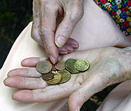 Измамници "ловят" пенсионери с нова схема 