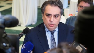 Споразумението което служебният премиер Андрей Гюров подписа с Украйна е