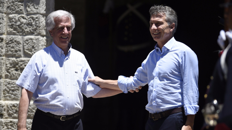 Уругвай и Аржентина се договориха за съвместна кандидатура за световното първенство през 2030 г.