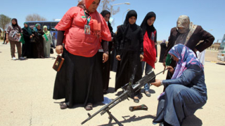 Бунтовниците вървят към Триполи
