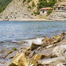 Протестират срещу застрояването на Иракли