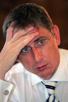 Унгарският премиер няма да подава оставка