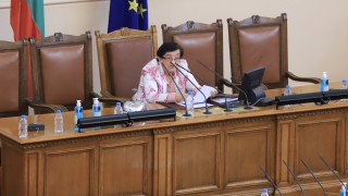 214 депутати се регистрираха за първото заседание на 46 о НС