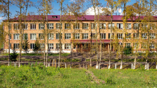 Заплащане по руски: Директор на държавен интернат - с 2 пъти над средното възнаграждение за страната