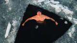 Давид Венцъл, рекордът за плуване под лед и колко издържа чешкият плувец