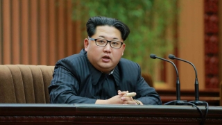 Лидерът на Северна Корея Ким Чен ун и баща му Ким
