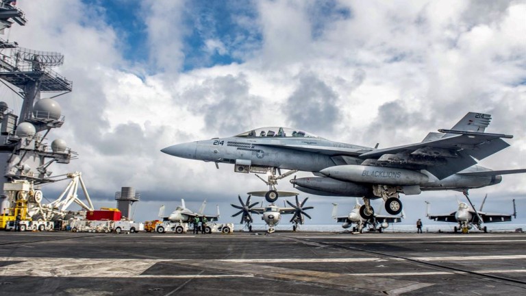 Разходите за отбрана в света растат с най-висок темп от десетилетие. В кои страни се увеличават най-много?