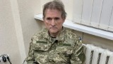  Медведчук моли Путин и Зеленски да го разменят за военни и цивилни от Мариупол 