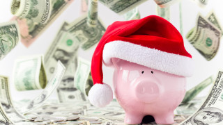 Колко големи са коледните бонуси в България
