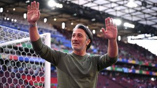 Наставникът на Швейцария Мурат Якин приветства умението на Джердан Шакири