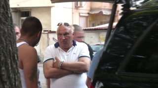 Цар Киро бил болен, отложиха делото му