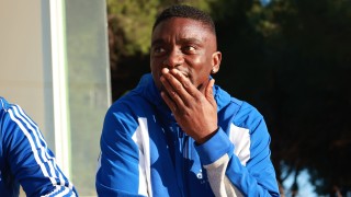 Още един футболист на Левски увисна с картони Става дума