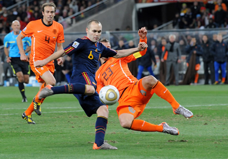 Барса без 8 световни шампиони за Суперкупата