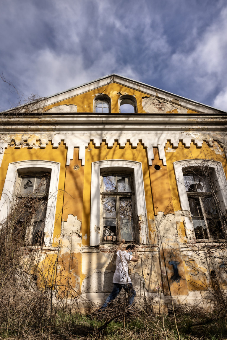 Руините на безразличието. Александровска болница - Мариян Томов и Ивета Русимова