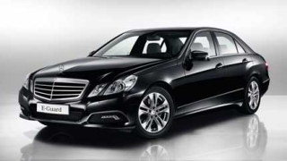 Mercedes показа бронираната версия на новия E-Class