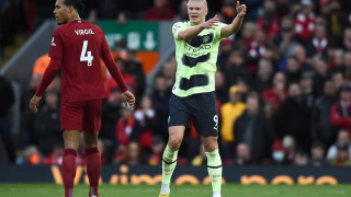 Носителят на трофея Ливърпул ще гостува на шампиона от първенството