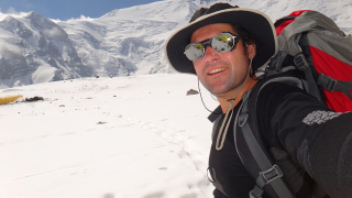 Атанас Скатов изкачи 8200-метров връх в Хималаите
