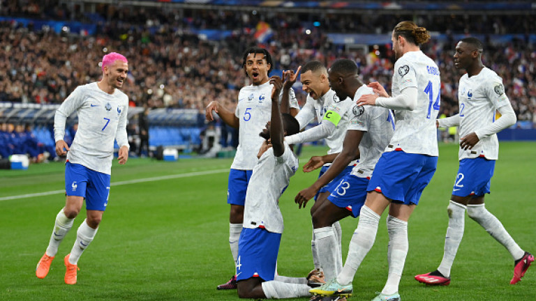 Световният вицешампион Франция победи Нидерландия с 4:0 в дербито на