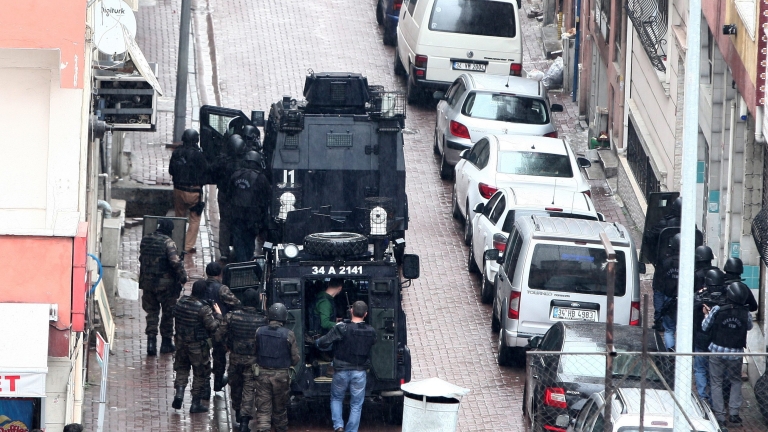 Крайно леви екстремисти зад атаката в Истанбул 