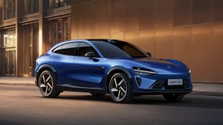 Навлизането на Xiaomi на пазара на електрически превозни средства претърпя